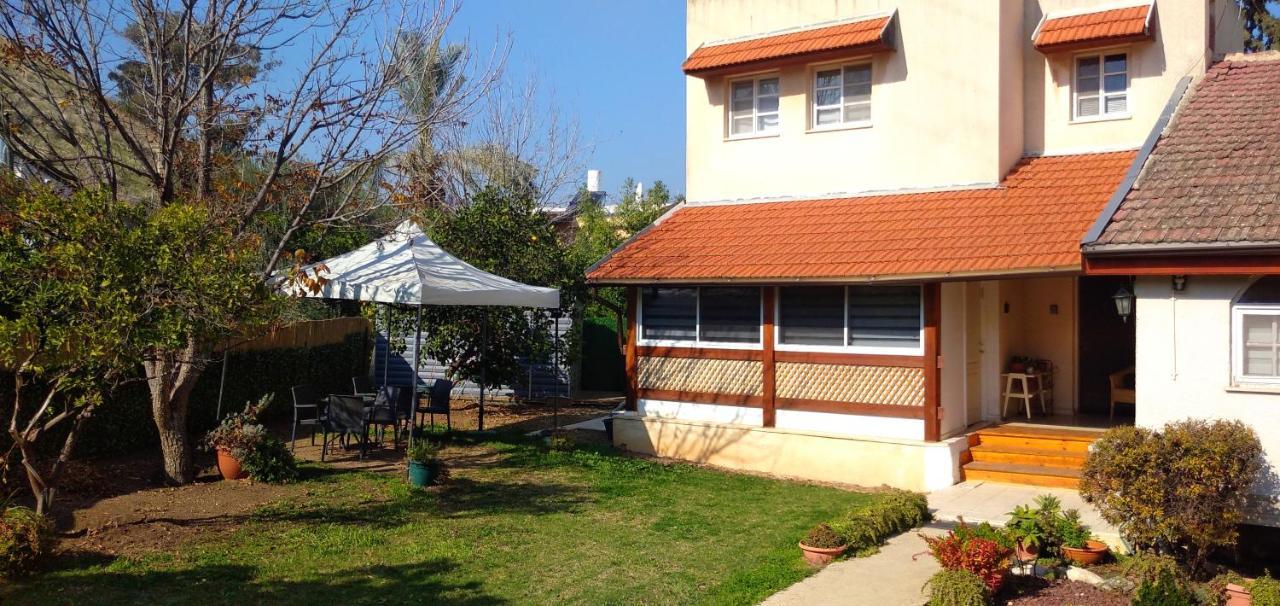 Jordan Valley One Apartment *